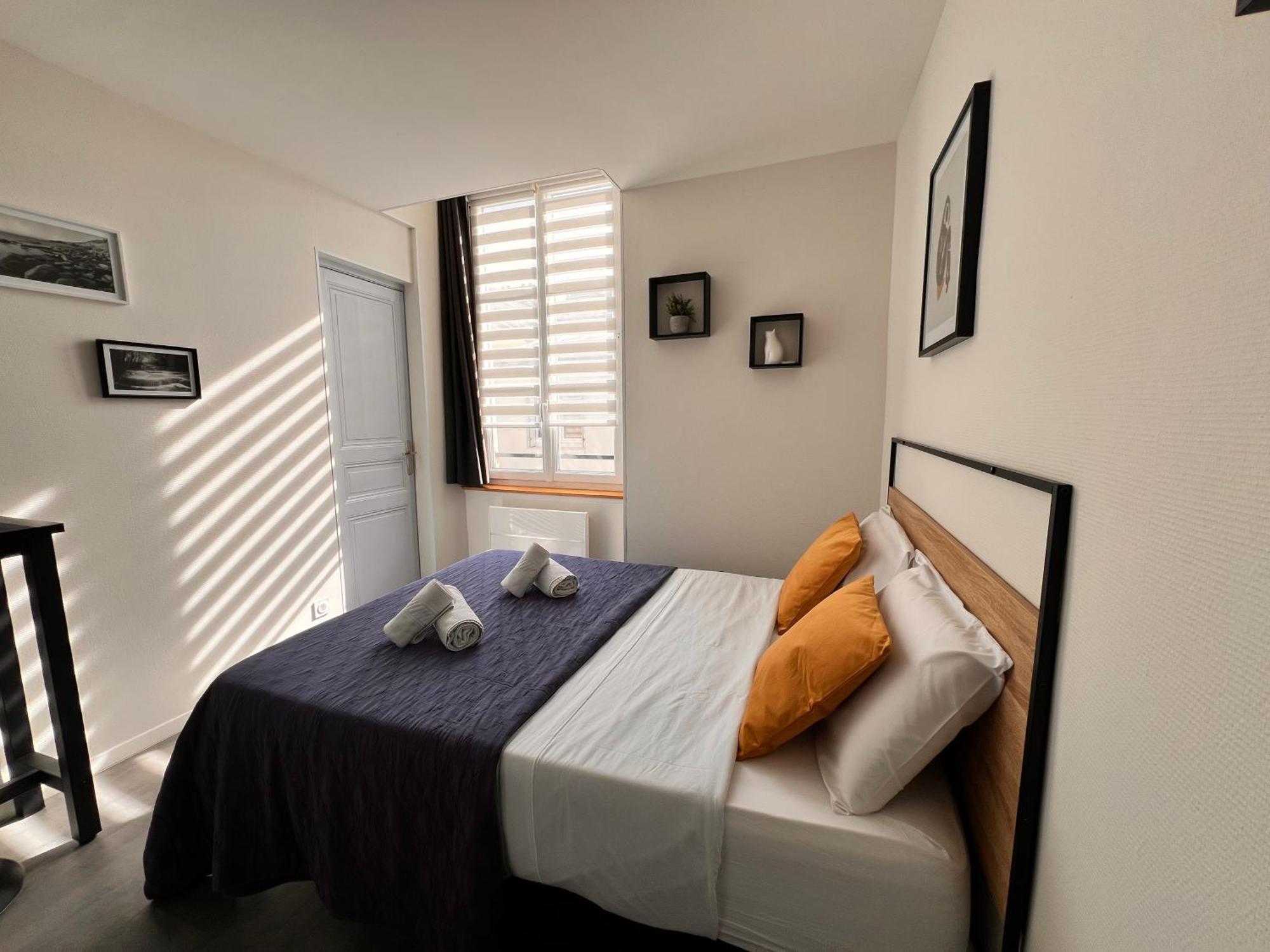 Lysbed - Desjardins Appartement Angers Buitenkant foto