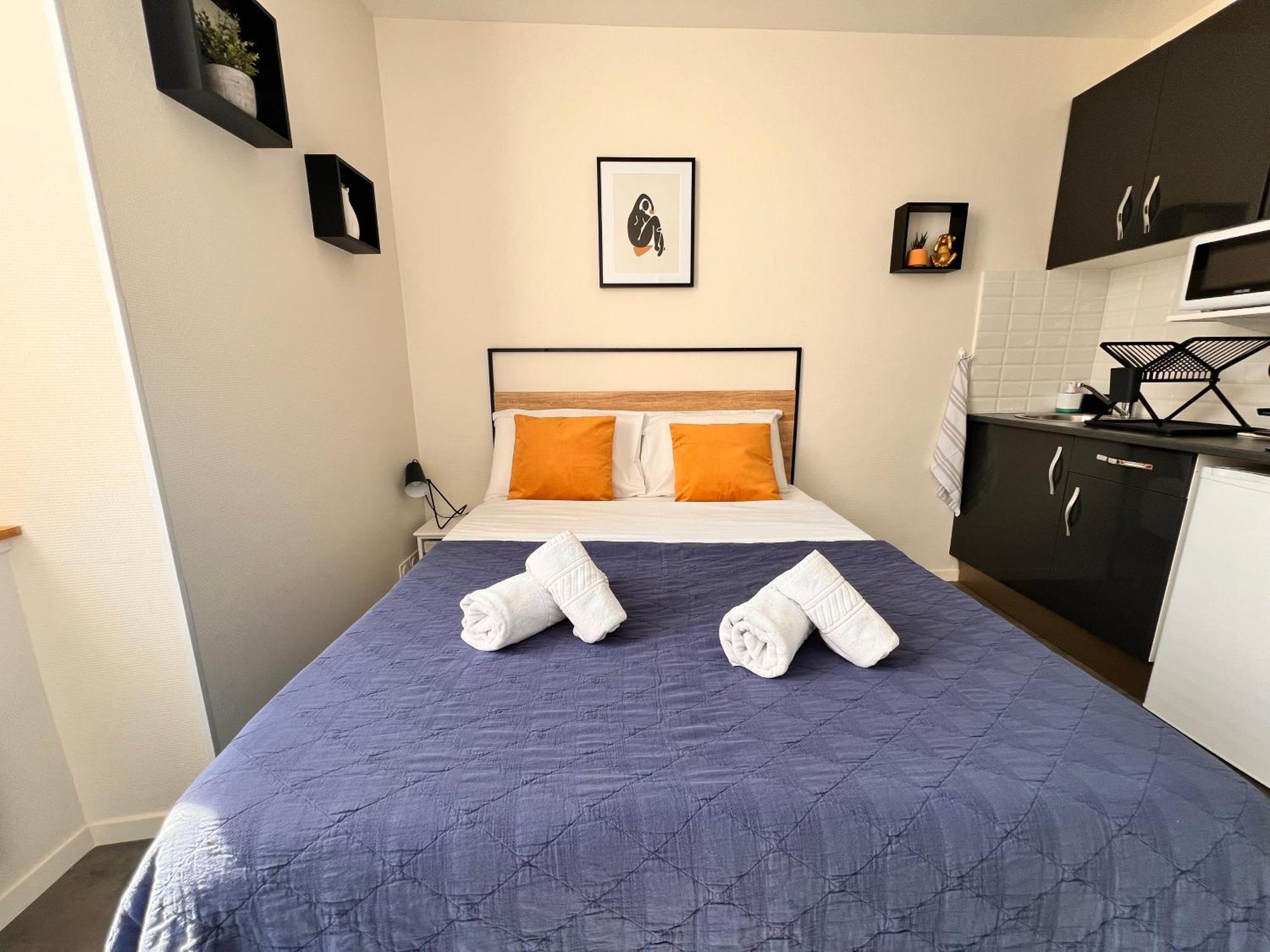 Lysbed - Desjardins Appartement Angers Buitenkant foto