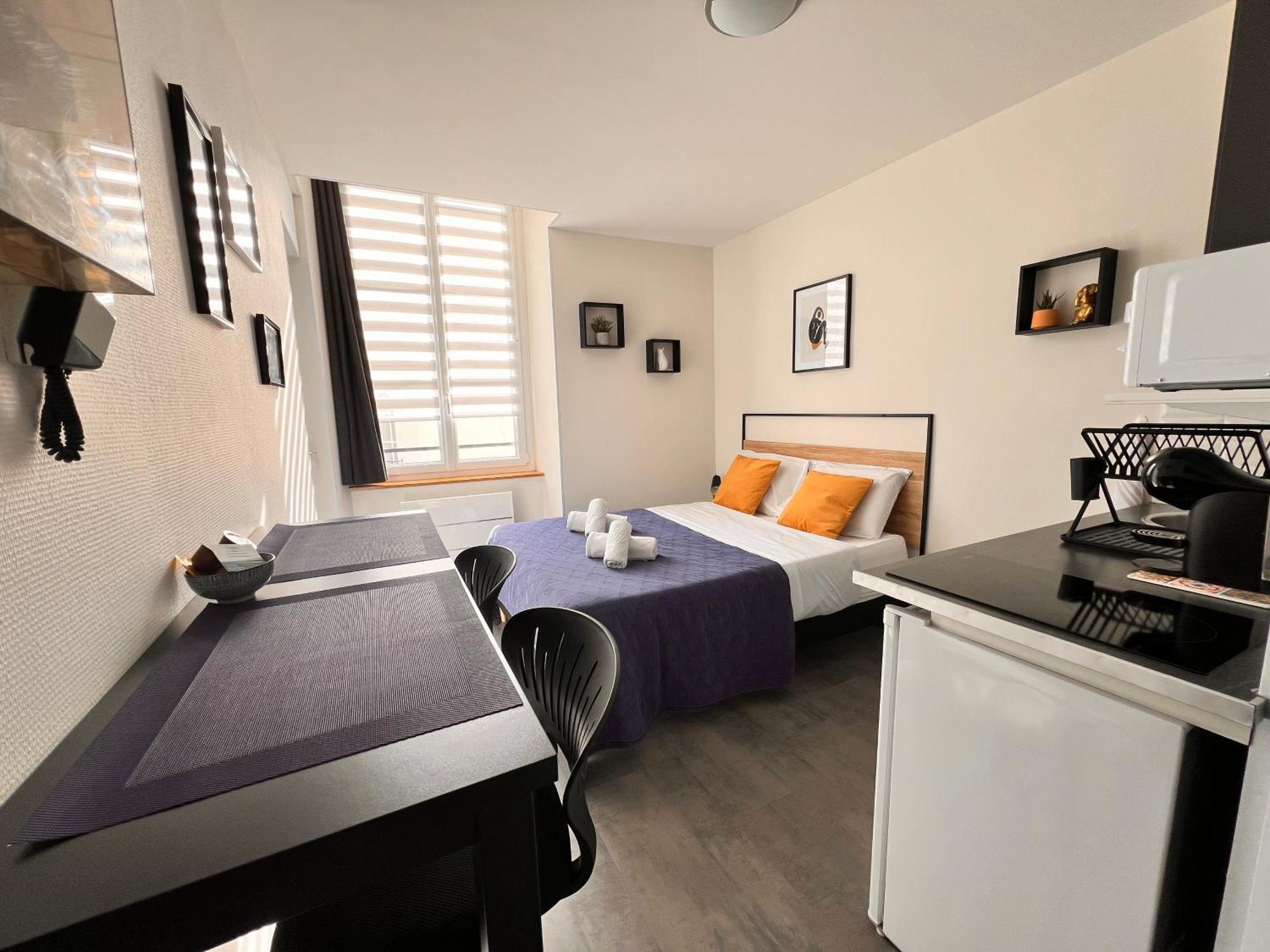 Lysbed - Desjardins Appartement Angers Buitenkant foto