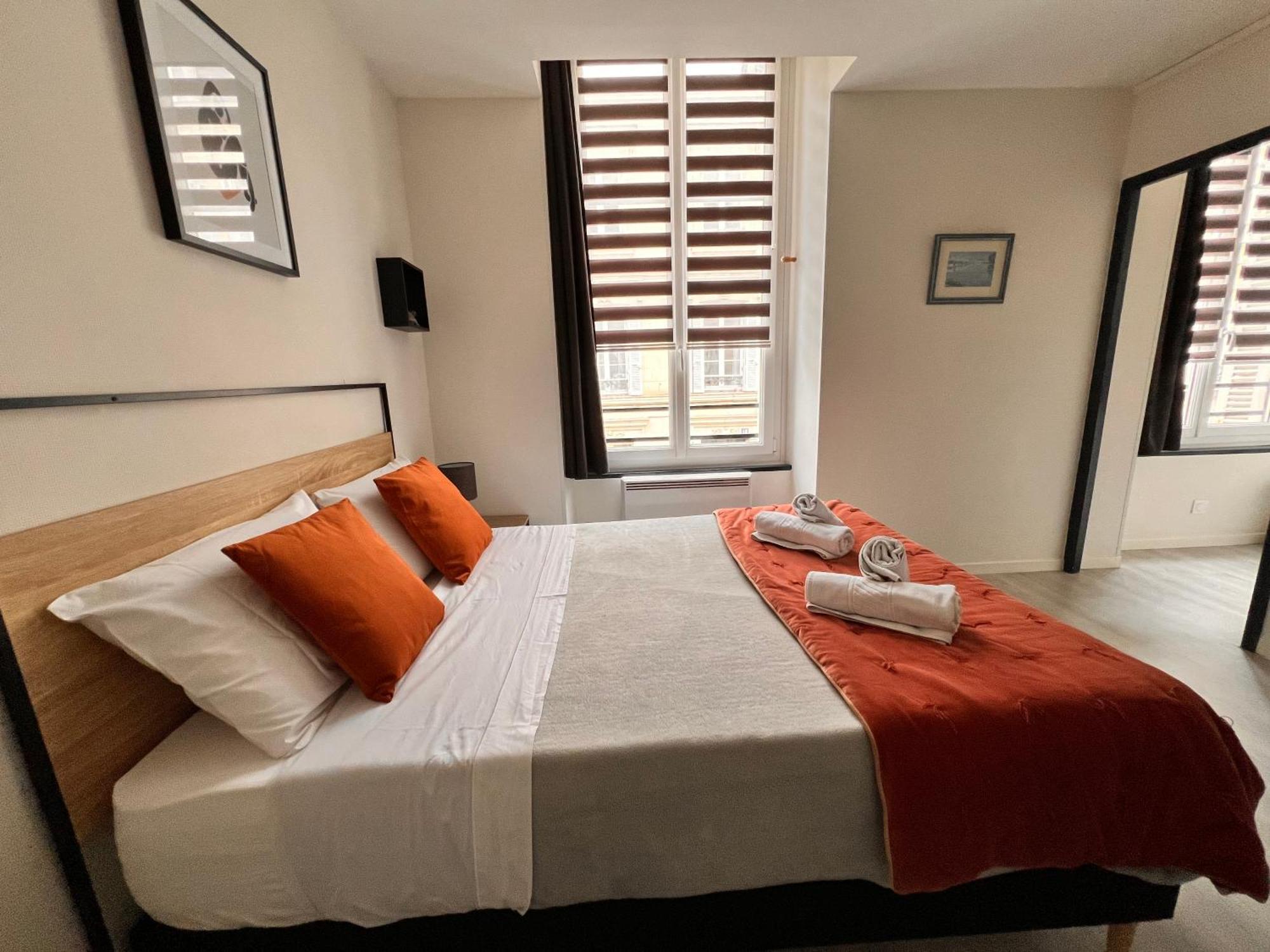 Lysbed - Desjardins Appartement Angers Buitenkant foto