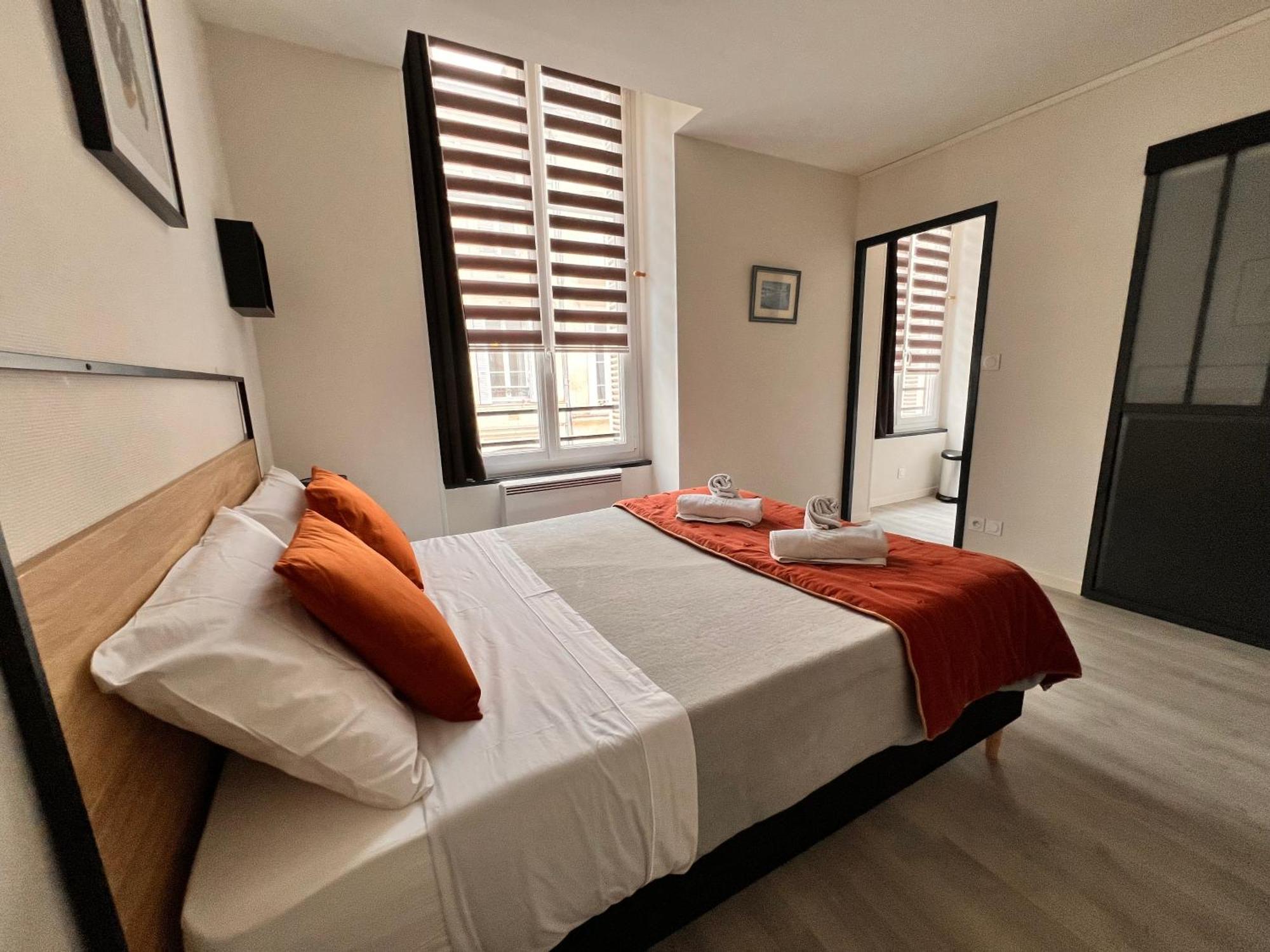 Lysbed - Desjardins Appartement Angers Buitenkant foto