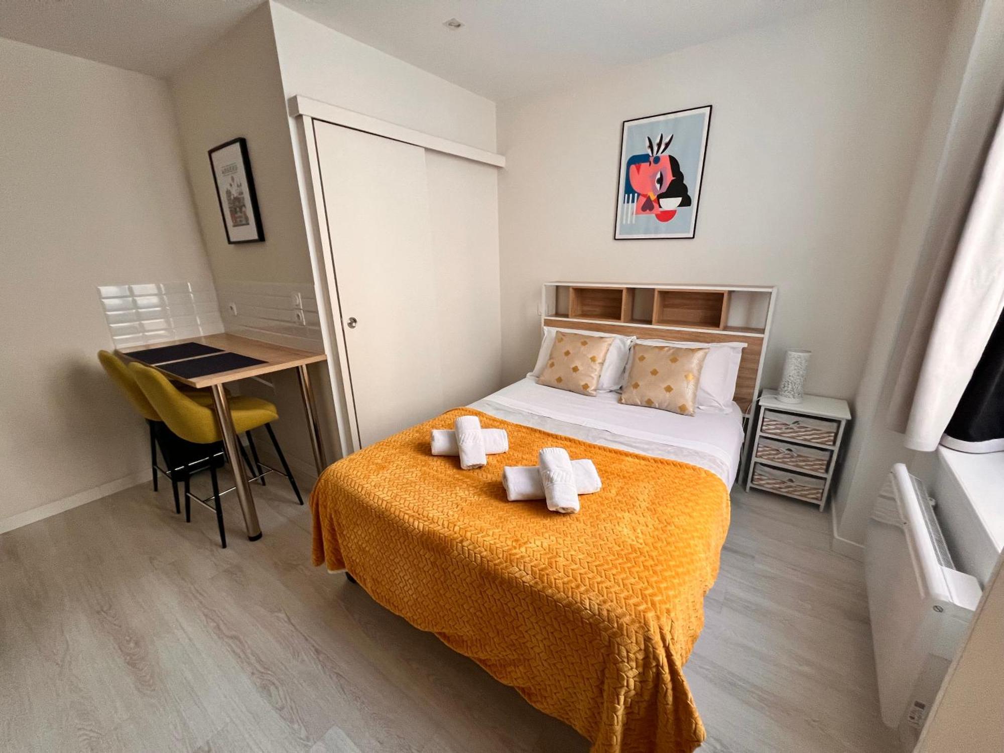 Lysbed - Desjardins Appartement Angers Buitenkant foto