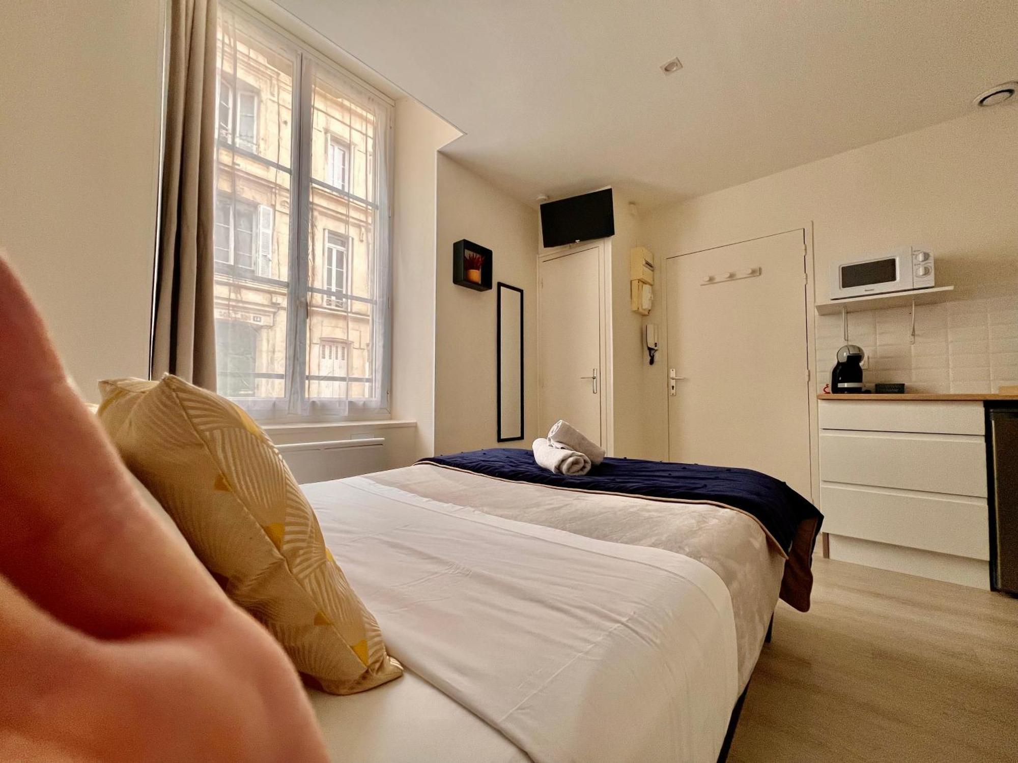 Lysbed - Desjardins Appartement Angers Buitenkant foto